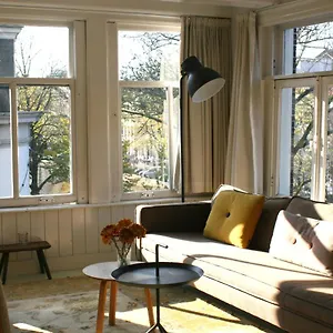 Miauw Suites, Canal View City Centre ** Amsterdam
